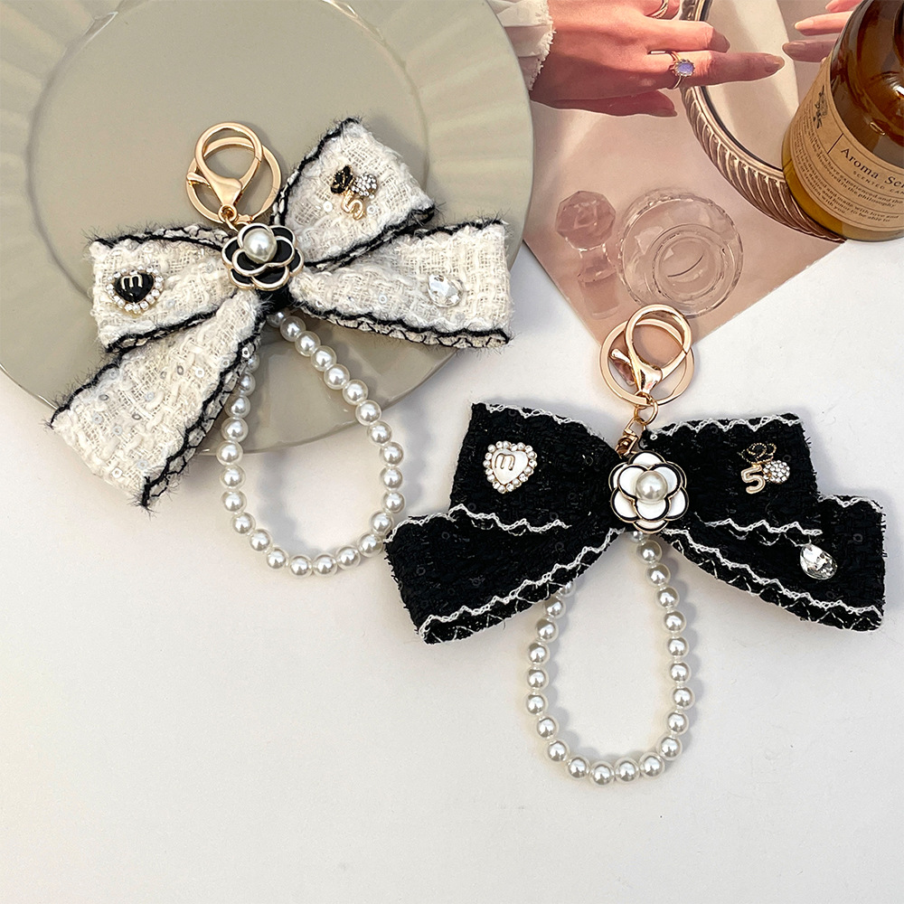 Vintage Collectible Jewelry - 2026 Women's Cloth Bowknot Keychains Webbing