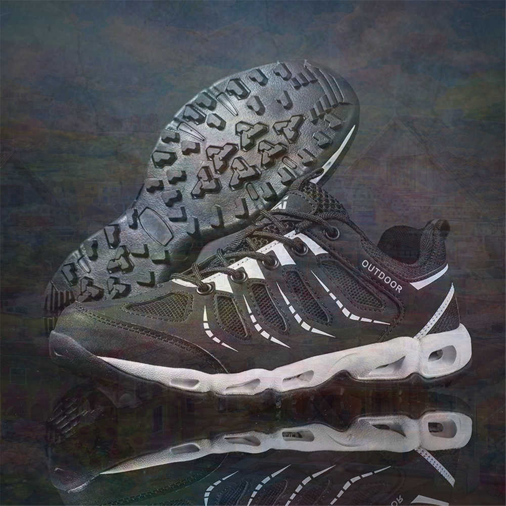 Sumer Round Tip Silver Sneaker - огляд і ціна Small Vintage Collectible Items