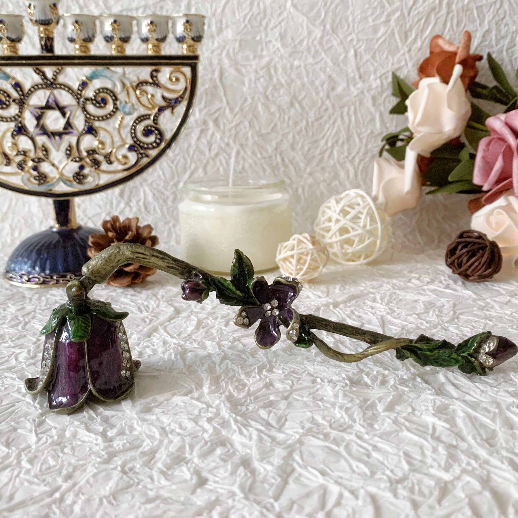 Luxury Menorah Candle Snuffer  - огляд і ціна Collectible Collection