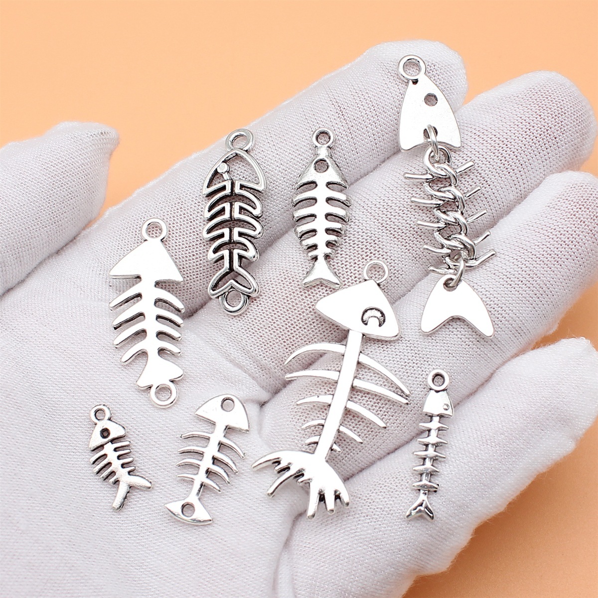 8pcs Antique Silver Color Fish - огляд і ціна Vintage Collectible Jewelry